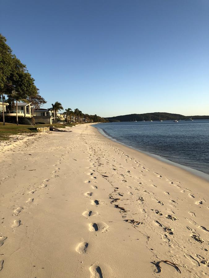 Salamander Beach Accommodation - Adults Only Salamander Bay Exterior photo